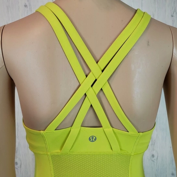 Lululemon Energy Tank Split Pea Size 2 Lux…